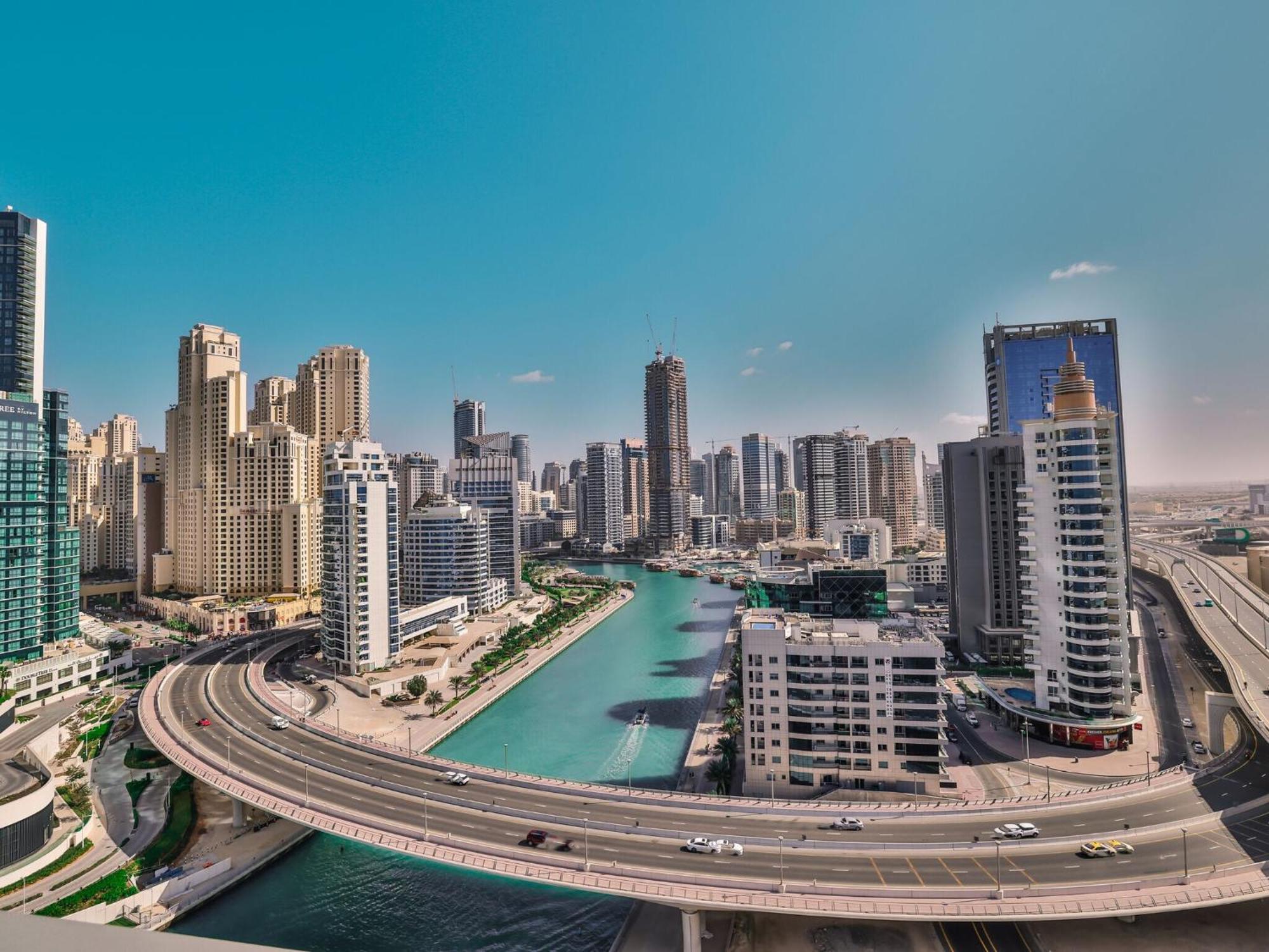 Luxurious Apartments Dubai Marina Views Pool Gym By Sojo Stay Εξωτερικό φωτογραφία