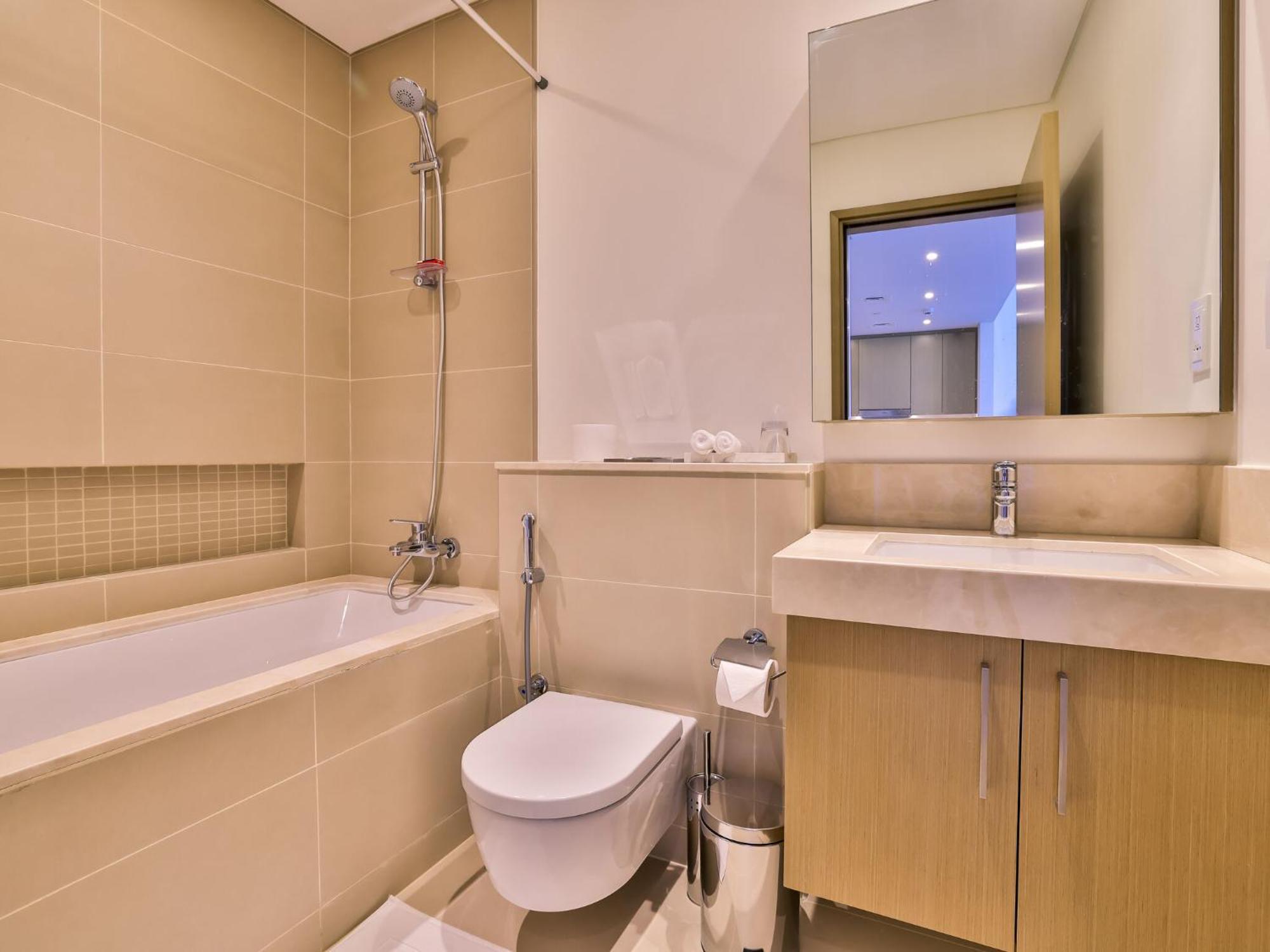 Luxurious Apartments Dubai Marina Views Pool Gym By Sojo Stay Εξωτερικό φωτογραφία