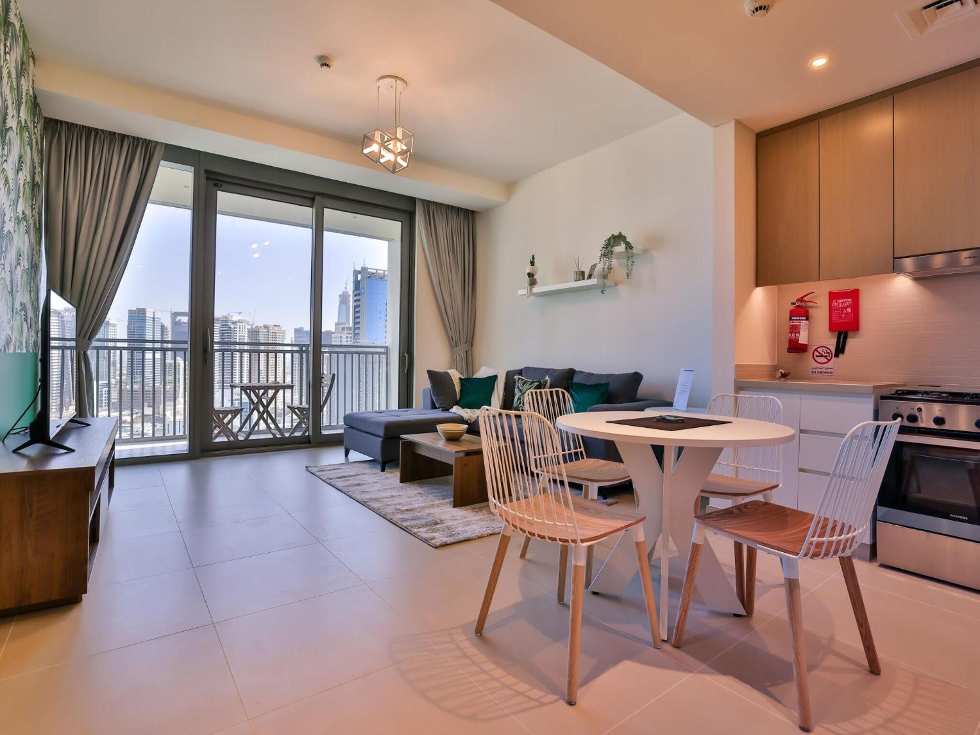 Luxurious Apartments Dubai Marina Views Pool Gym By Sojo Stay Εξωτερικό φωτογραφία